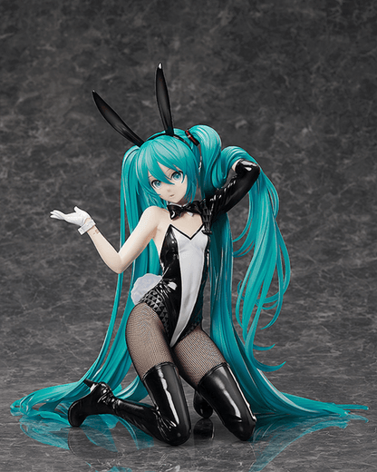 Character Vocal Series 01: Hatsune Miku: Hatsune Miku: Bunny Ver. / Art by Sanmuyyb - 1/4 Scale Figure (Freeing) - Ultra Rare POP