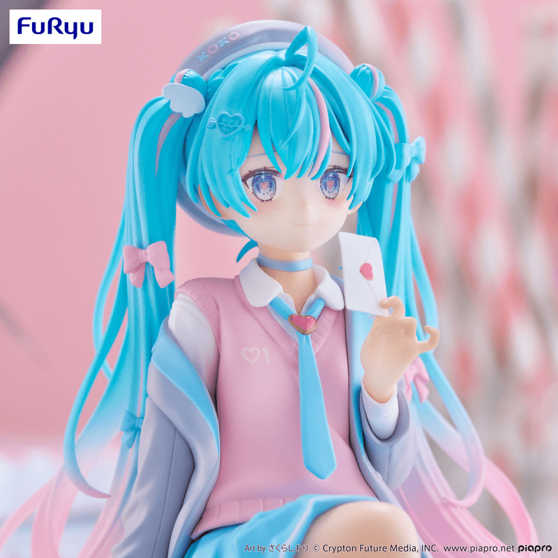Hatsune Miku: Sitting Figure -Love Blazer- (Furyu Corporation) - Ultra Rare POP