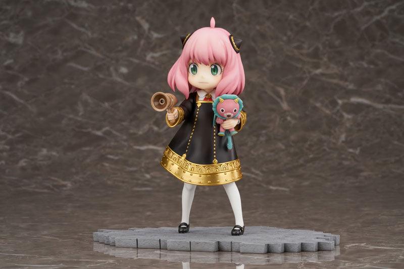 Spy X Family: Anya Forger 1/7 Scale Figure (Furyu) - Ultra Rare POP