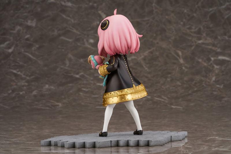 Spy X Family: Anya Forger 1/7 Scale Figure (Furyu) - Ultra Rare POP