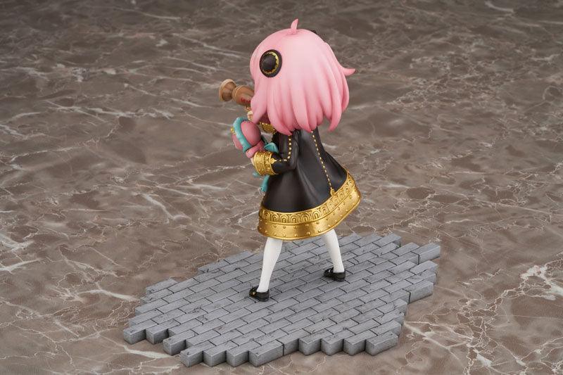 Spy X Family: Anya Forger 1/7 Scale Figure (Furyu) - Ultra Rare POP