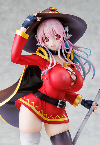 Super Sonico: Konosuba -God's Blessing on This Wonderful World! Megumin Collaboration Ver. - 1/7 Scale Figure