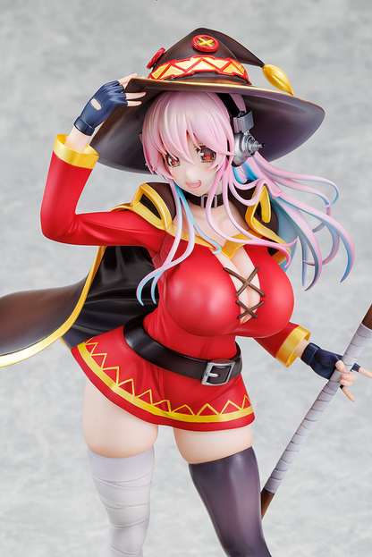Super Sonico: Konosuba -God's Blessing on This Wonderful World! Megumin Collaboration Ver. - 1/7 Scale Figure