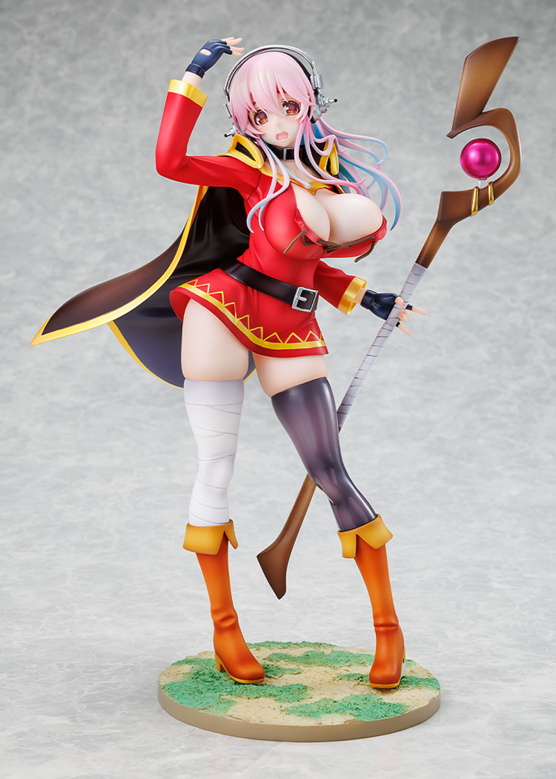 Super Sonico: Konosuba -God's Blessing on This Wonderful World! Megumin Collaboration Ver. - 1/7 Scale Figure