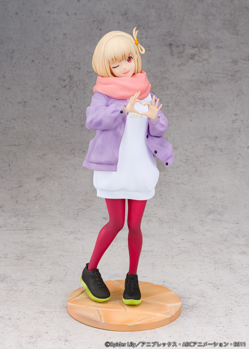 Lycoris Recoil: Chisato Nishikigi Winter Ver. - 1/7 Scale Figure