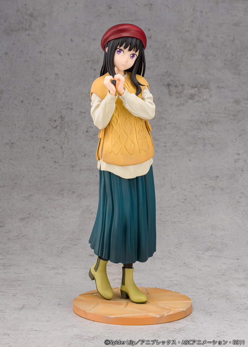 Lycoris Recoil: Takina Inoue Winter Ver. - 1/7 Scale Figure